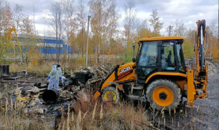 Уборка несанкционированной свалки на территории Ивняковского сельского поселения